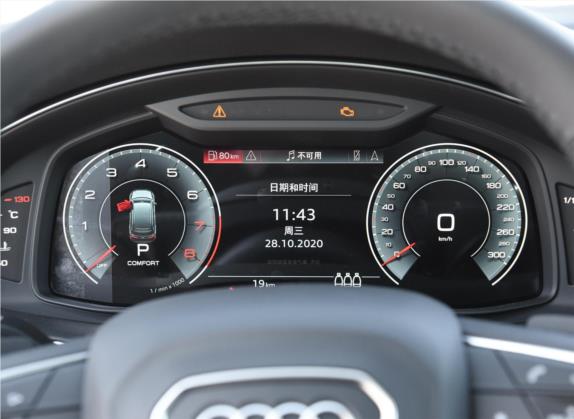 奥迪Q7 2021款 45 TFSI quattro S line运动型 中控类   仪表盘