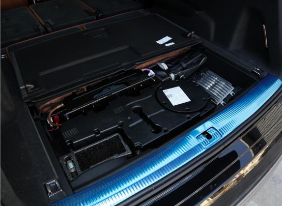 奥迪Q7 2021款 55 TFSI quattro S line尊贵型 其他细节类   备胎