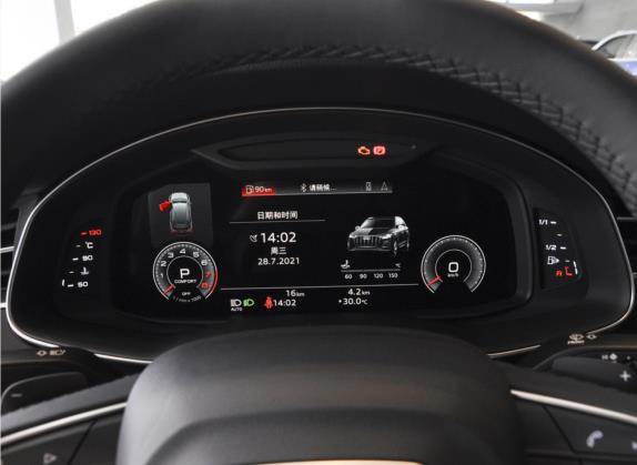 奥迪Q7 2022款 45 TFSI quattro S line运动型 中控类   仪表盘