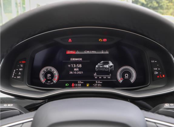 奥迪Q8 2022款 45 TFSI 豪华动感型 中控类   仪表盘