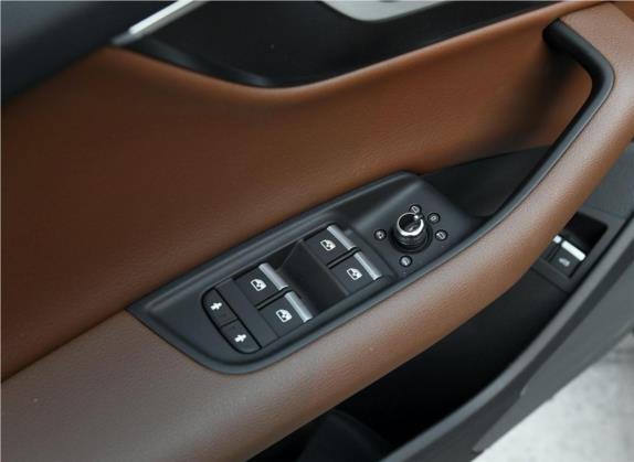 奥迪Q7新能源 2019款 55 e-tron 车厢座椅   门窗控制