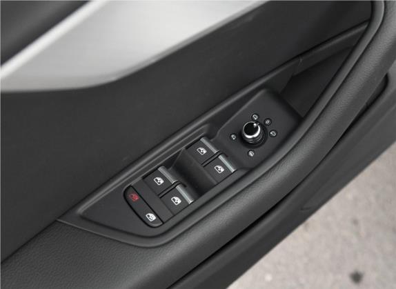 奥迪A4(进口) 2019款 45 TFSI allroad quattro 时尚型 车厢座椅   门窗控制