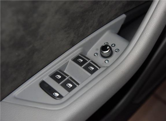 奥迪A4(进口) 2020款 Avant 先锋派 40 TFSI 豪华动感型 车厢座椅   门窗控制