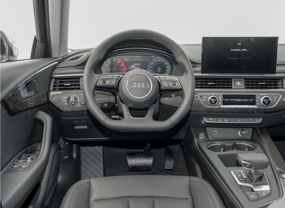 奥迪A4(进口) 2021款 Avant 40 TFSI 先锋派星辰版 中控类   驾驶位