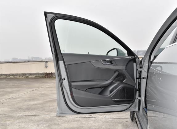 奥迪A4(进口) 2022款 allroad quattro 车厢座椅   前门板