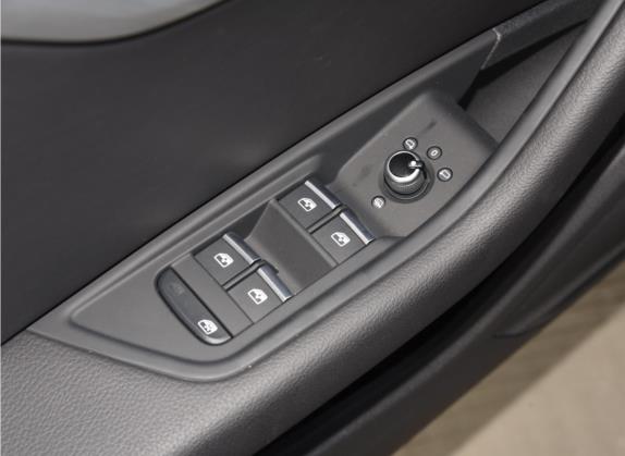奥迪A4(进口) 2023款 Avant 40 TFSI 时尚动感型 车厢座椅   门窗控制