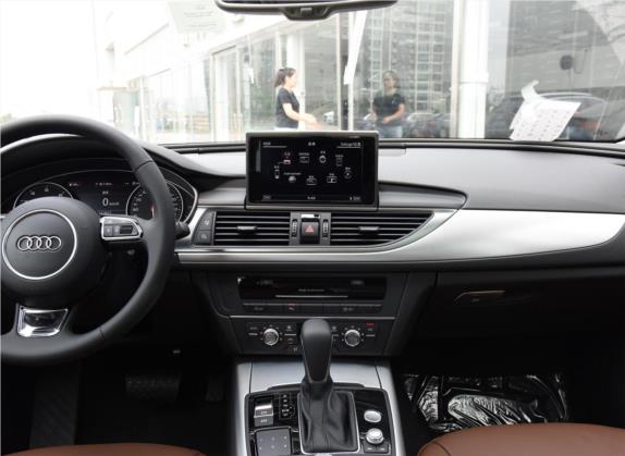 奥迪A6(进口) 2017款 Avant 35 TFSI 时尚型 中控类   中控台