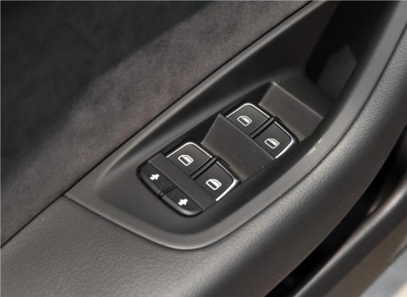 奥迪A6(进口) 2017款 Avant 40 TFSI 运动型 车厢座椅   门窗控制