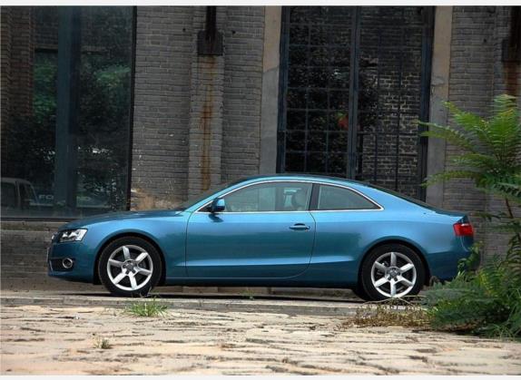 奥迪A5 2008款 3.2 coupe quattro 外观   正侧