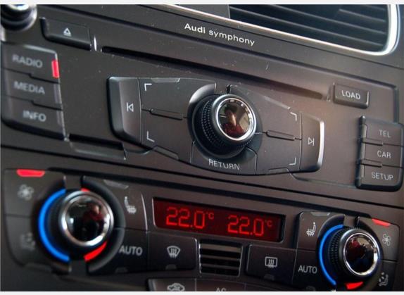 奥迪A5 2009款 2.0TFSI coupe 中控类   中控台