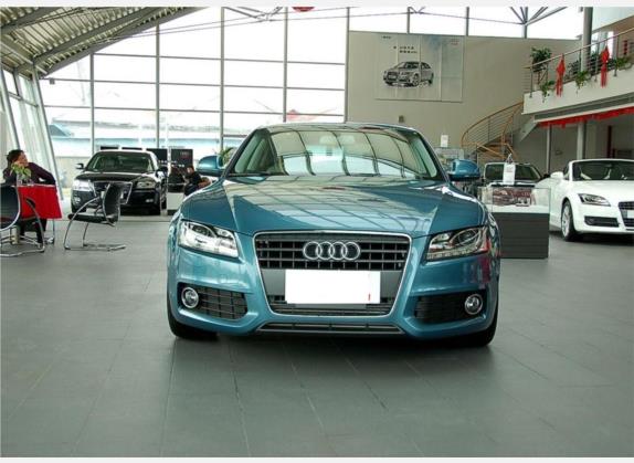 奥迪A5 2009款 2.0TFSI coupe 外观   正前