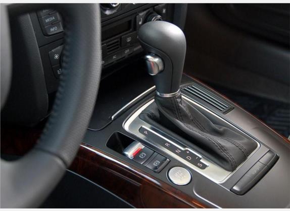 奥迪A5 2009款 2.0TFSI coupe 中控类   挡把