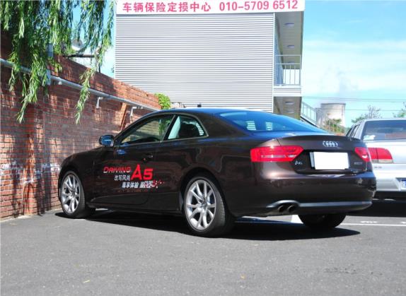 奥迪A5 2010款 2.0TFSI Coupe 风尚版 外观   斜后