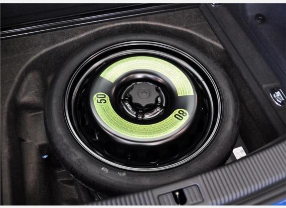 奥迪A5 2010款 2.0TFSI Sportback 技术型 其他细节类   备胎