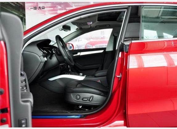 奥迪A5 2010款 2.0TFSI Sportback 豪华型 车厢座椅   前排空间