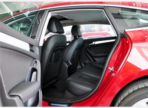 奥迪A5 2010款 2.0TFSI Sportback 豪华型 车厢座椅   后排空间