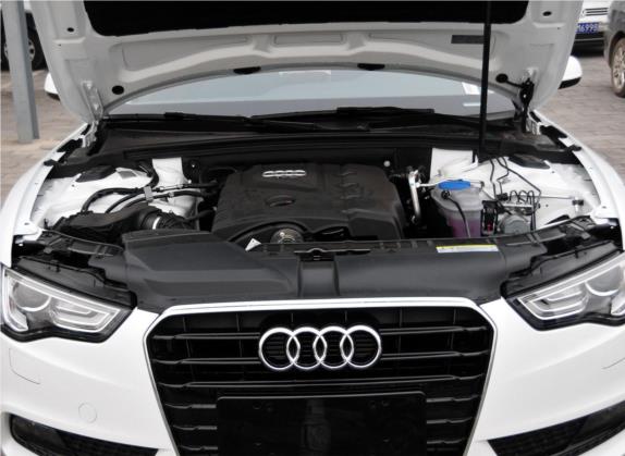 奥迪A5 2012款 2.0TFSI Coupe 其他细节类   发动机舱