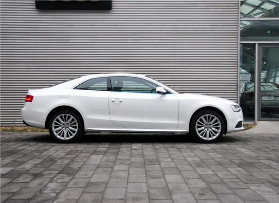 奥迪A5 2012款 2.0TFSI Coupe 外观   正侧