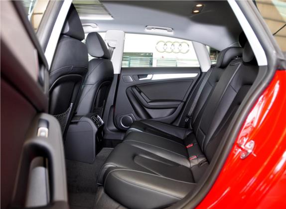 奥迪A5 2012款 3.0TFSI Sportback quattro 车厢座椅   后排空间