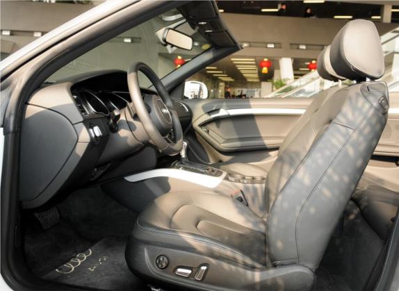 奥迪A5 2013款 Cabriolet 40 TFSI 车厢座椅   前排空间