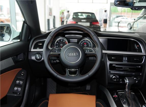 奥迪A5 2013款 Sportback 40 TFSI quattro 中控类   驾驶位