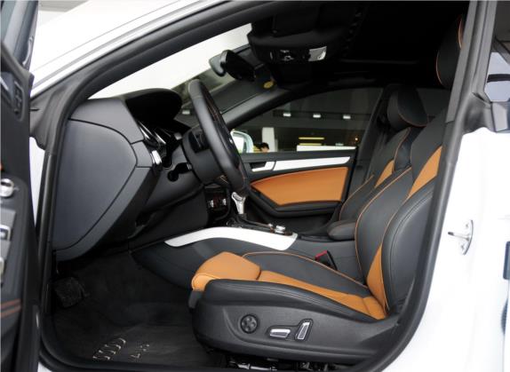 奥迪A5 2013款 Sportback 40 TFSI quattro 车厢座椅   前排空间