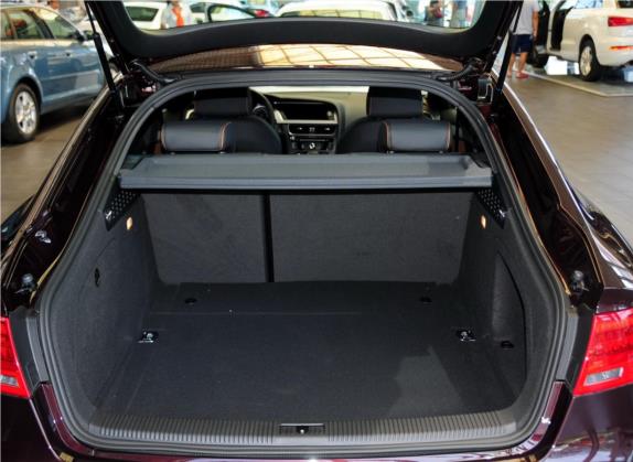奥迪A5 2013款 Sportback 40 TFSI风尚版 车厢座椅   后备厢