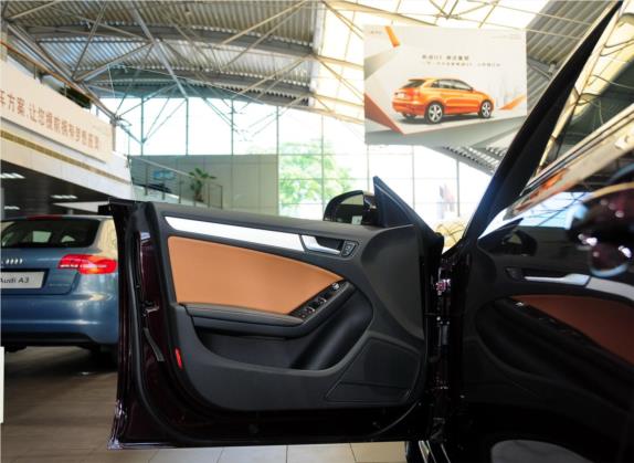 奥迪A5 2013款 Sportback 40 TFSI风尚版 车厢座椅   前门板
