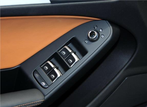奥迪A5 2013款 Sportback 40 TFSI风尚版 车厢座椅   门窗控制