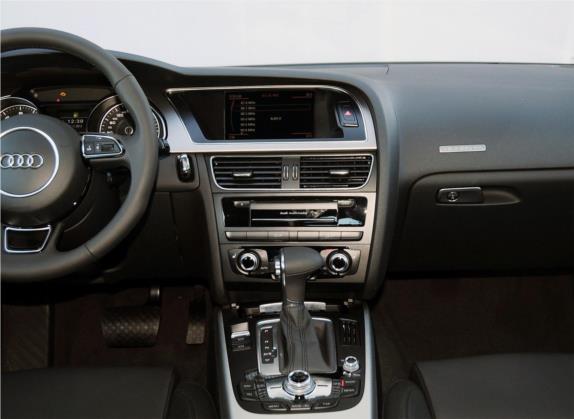 奥迪A5 2013款 Sportback 40 TFSI quattro风尚版 中控类   中控台