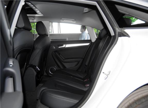 奥迪A5 2014款 Sportback 45 TFSI quattro 车厢座椅   后排空间