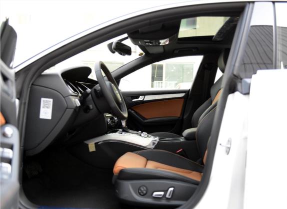 奥迪A5 2014款 Sportback 45 TFSI quattro风尚版 车厢座椅   前排空间