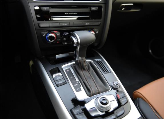 奥迪A5 2014款 Sportback 45 TFSI quattro风尚版 中控类   挡把