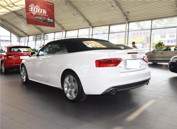 奥迪A5 2016款 Cabriolet 45 TFSI 进取型 外观   斜后