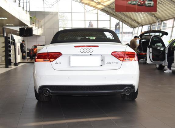 奥迪A5 2016款 Cabriolet 45 TFSI 进取型 外观   正后