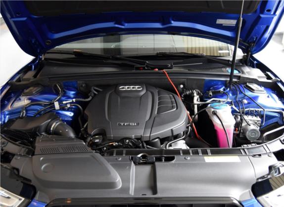 奥迪A5 2016款 改款 Sportback 45 TFSI quattro 其他细节类   发动机舱