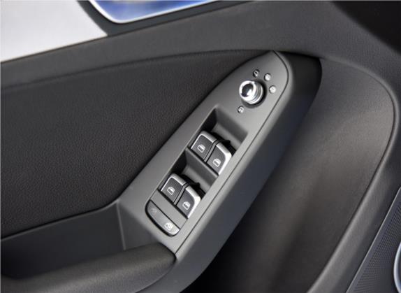 奥迪A5 2016款 改款 Sportback 45 TFSI quattro 车厢座椅   门窗控制