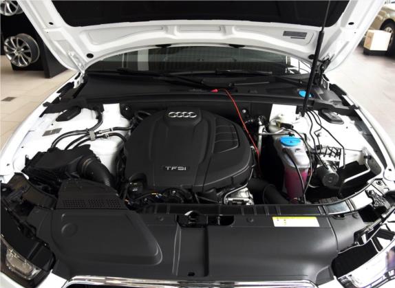 奥迪A5 2016款 改款 Coupe 45 TFSI 舒适型 其他细节类   发动机舱