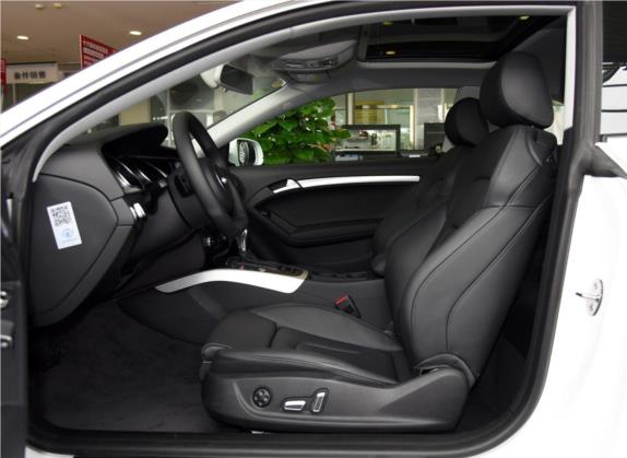 奥迪A5 2016款 改款 Coupe 45 TFSI 舒适型 车厢座椅   前排空间
