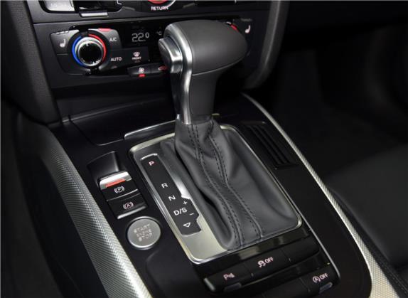 奥迪A5 2016款 改款 Coupe 45 TFSI 舒适型 中控类   挡把