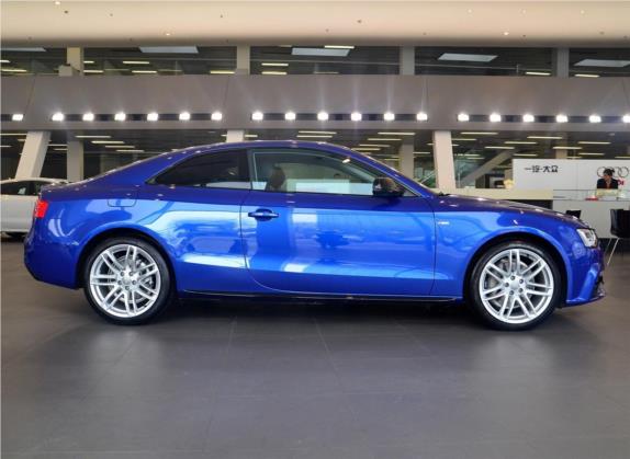 奥迪A5 2016款 改款 Coupe 45 TFSI quattro 外观   正侧