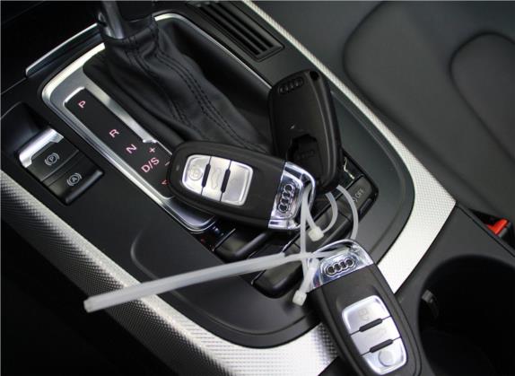 奥迪A5 2016款 改款 Cabriolet 45 TFSI 进取型 其他细节类   钥匙