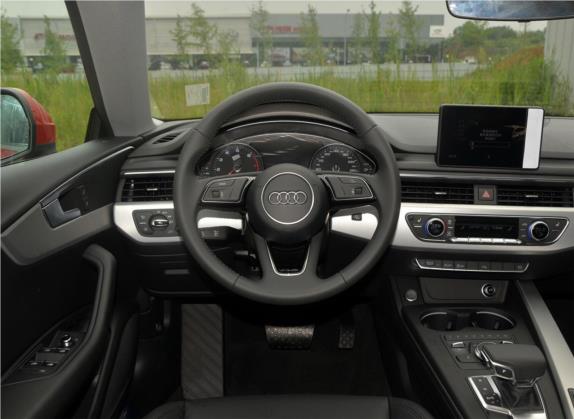 奥迪A5 2017款 Sportback 45 TFSI 时尚型 中控类   驾驶位
