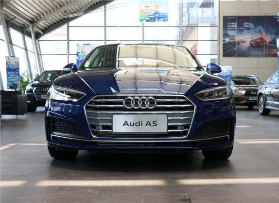 奥迪A5 2017款 Sportback 45 TFSI 运动型 外观   正前