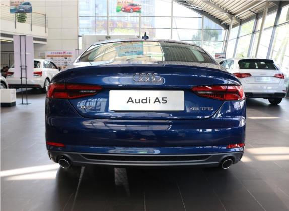 奥迪A5 2017款 Sportback 45 TFSI 运动型 外观   正后