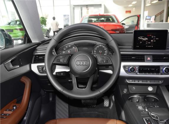 奥迪A5 2019款 Sportback 40 TFSI 时尚型 中控类   驾驶位