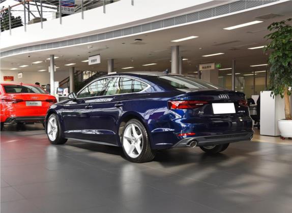 奥迪A5 2019款 Sportback 40 TFSI 时尚型 外观   斜后