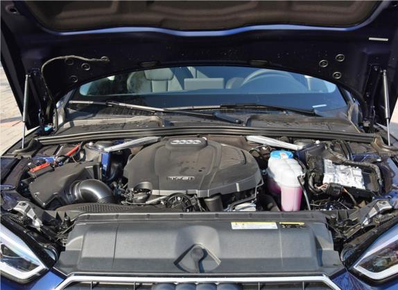 奥迪A5 2019款 Sportback 45 TFSI quattro 运动型 其他细节类   发动机舱