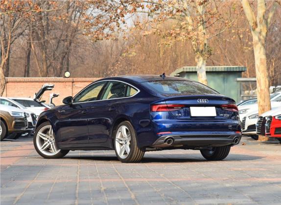 奥迪A5 2019款 Sportback 45 TFSI quattro 运动型 外观   斜后