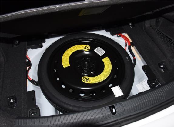 奥迪A5 2019款 Coupe 45 TFSI quattro 运动型 国V 其他细节类   备胎